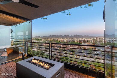 713 Kierland