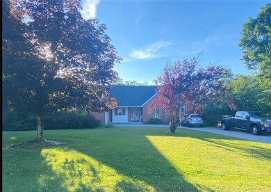 102 W Chevalier Ct, Eighty Four, PA 15330 - photo 3