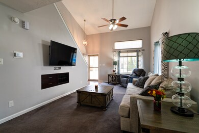 6636 Dunsdin Dr, Plainfield, IN 46168 - photo 4