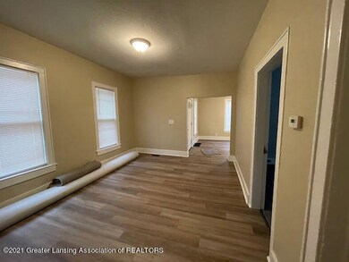 716 W Lapeer St, Lansing, MI 48915 - photo 6