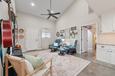 121 Grand Teton Dr, Whitney, TX 76692 - photo 7