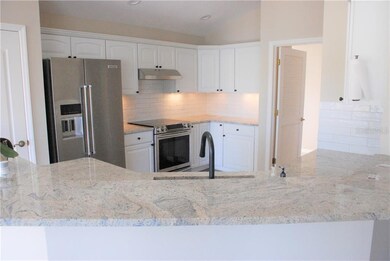 7361 SE 172nd Legacy Ln, The Villages, FL 32162 - photo 5