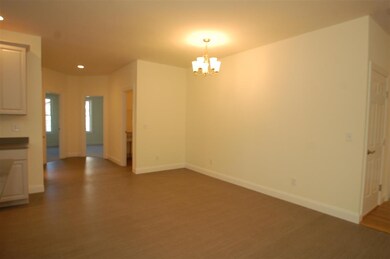 5 Crab Tree Ct unit 24, Merrimack, NH 03054 - photo 3