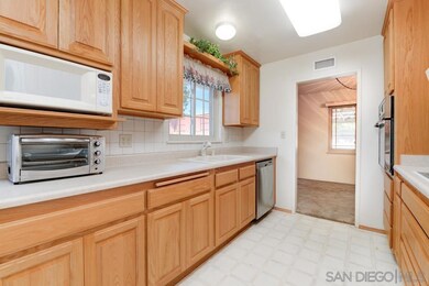 8322 Bashan Lake Ave, San Diego, CA 92119 - photo 4