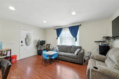 711 E 118th St, Los Angeles, CA 90059 - photo 5