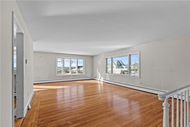 19 Chartier Cir, Newport, RI 02840 - photo 7