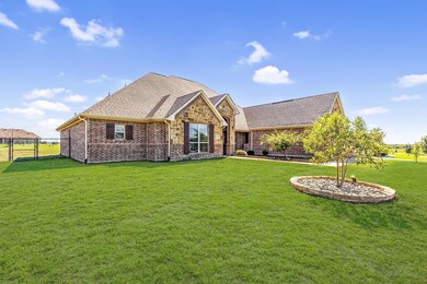 159 Eagles Crest Ln, Weatherford, TX 76087 - photo 2