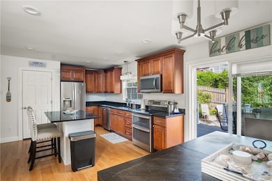 88 Kay St, Newport, RI 02840 - photo 7