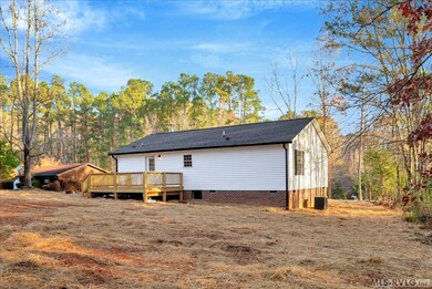 122 Bayberry Ct, Bracey, VA 23919 - photo 7