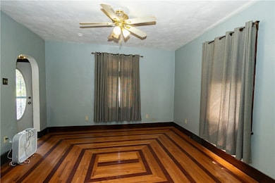 403 Gilmore Ave, Trafford, PA 15085 - photo 4