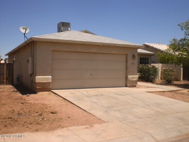 023-156674 front left