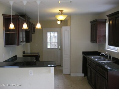 5340 Colonial Ave, Jacksonville, FL 32210 - photo 3