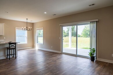 8440 Oak Shade Ct unit 3, Davison, MI 48423 - photo 6