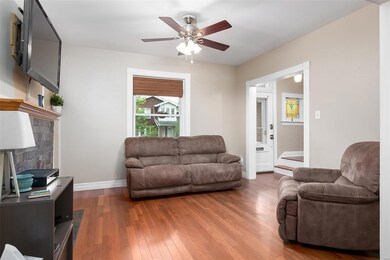 5233 Devonshire Ave, Saint Louis, MO 63109 - photo 7