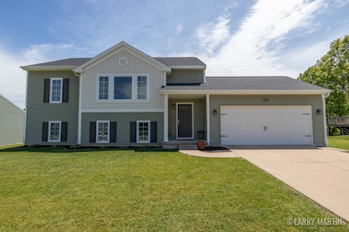 709 Wild Flower Dr-12
