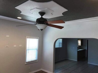 1409 N Roosevelt Ave, Fresno, CA 93728 - photo 7