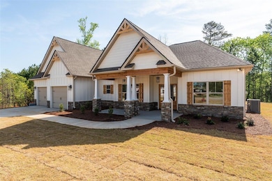 641 Whispering Pines Dr, Macon, GA 31211 - photo 3