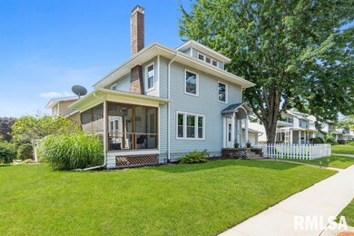 921 E High St, Davenport, IA 52803 - photo 2