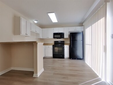 3259 Jorns St, Houston, TX 77045 - photo 5