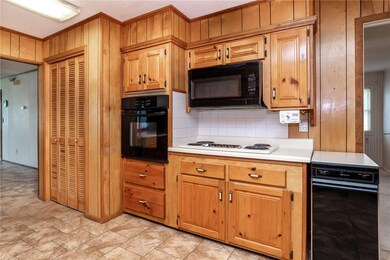 911 NW 9th St, Bentonville, AR 72712 - photo 6