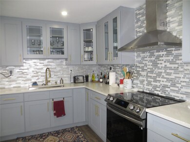 GEORGOUS KITCHEN