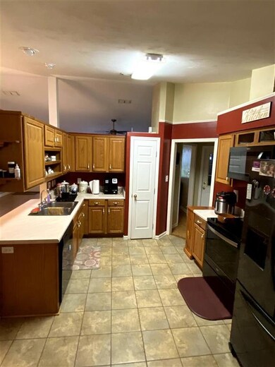 196 Fox Run Cir, Crawfordville, FL 32327 - photo 4