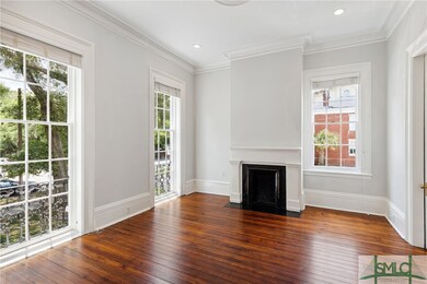 222 E Huntingdon St unit Parlor, Savannah, GA 31401 - photo 5