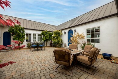 19590 Mockingbird Ln, Redding, CA 96002 - photo 3