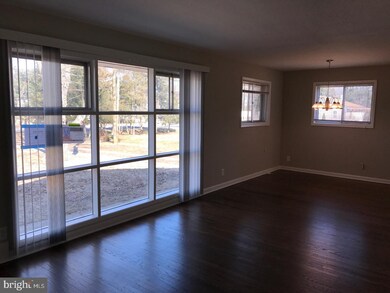 293 Clementon Rd, Berlin, NJ 08009 - photo 2