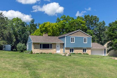4652 Willow Pass, Oregon, WI 53575 - photo 2