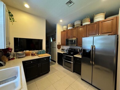 427 SW Walking Path, Stuart, FL 34997 - photo 5