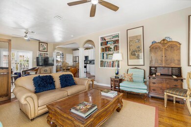 239 Lytton Ct, West Palm Beach, FL 33405 - photo 4