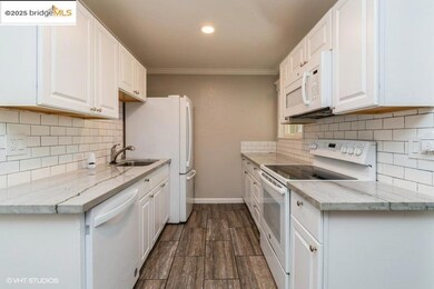 1505 Kirker Pass Rd unit 170, Concord, CA 94521 - photo 7