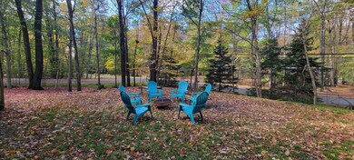 140 Owassa Dr, Pocono Lake, PA 18347 - photo 3