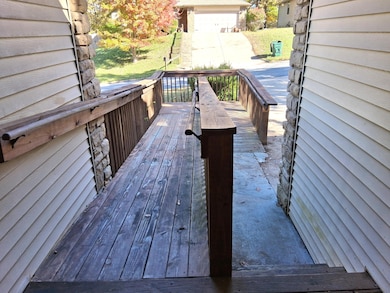 127 Gettysburg Ave, Branson, MO 65616 - photo 4