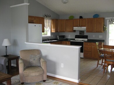 Vaulted ceilings for an open feel in the living ro