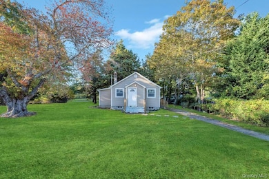 231 Elm Rd W, Mastic Beach, NY 11951 - photo 3