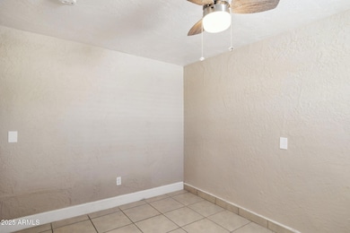 6-web-or-mls-518-e-roanoke-ave-4