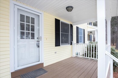 3 W Pine St unit 11, Plaistow, NH 03865 - photo 2