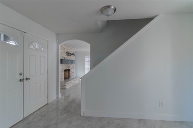 2695 S Woodloch St, Conroe, TX 77385 - photo 4