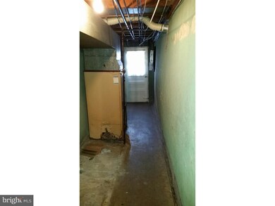 567 S 4th St, Darby, PA 19023 - photo 5