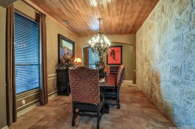 8914 Woodland Pass, Boerne, TX 78006 - photo 4