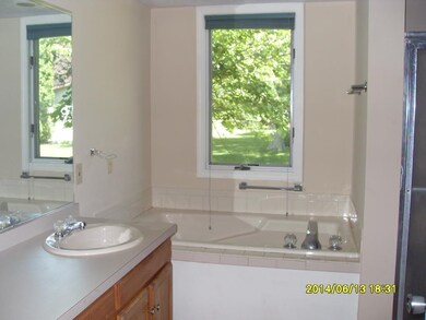 2711 Hampton Rd, Mishawaka, IN 46544 - photo 5