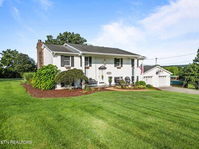 7543 Majors Rd, Corryton, TN 37721 - photo 5