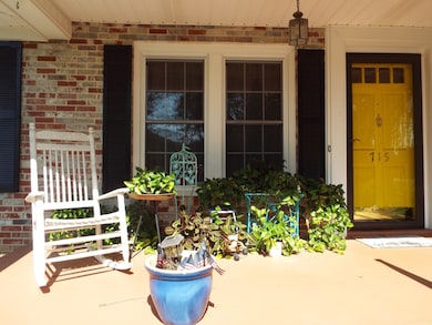 715 Poplar Bluff Rd E, Auburntown, TN 37016 - photo 5