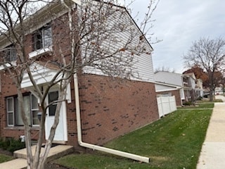 507 Washington Square unit 19, Wood Dale, IL 60191 - photo 2