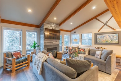 303 Wood Run Dr unit A, Whitefish, MT 59937 - photo 3