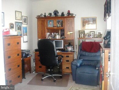 8615 Fluttering Leaf Trail unit 202, Odenton, MD 21113 - photo 3