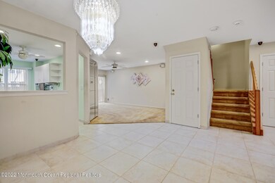9 - Dining Room