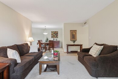 2230 Midland Grove Rd unit 208, Roseville, MN 55113 - photo 5